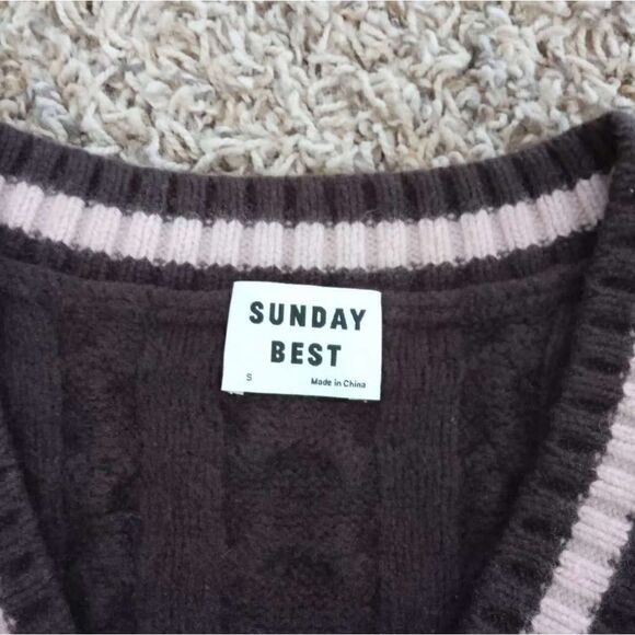 NWOT Sunday Best Sweater Vest - Picture 4 of 4